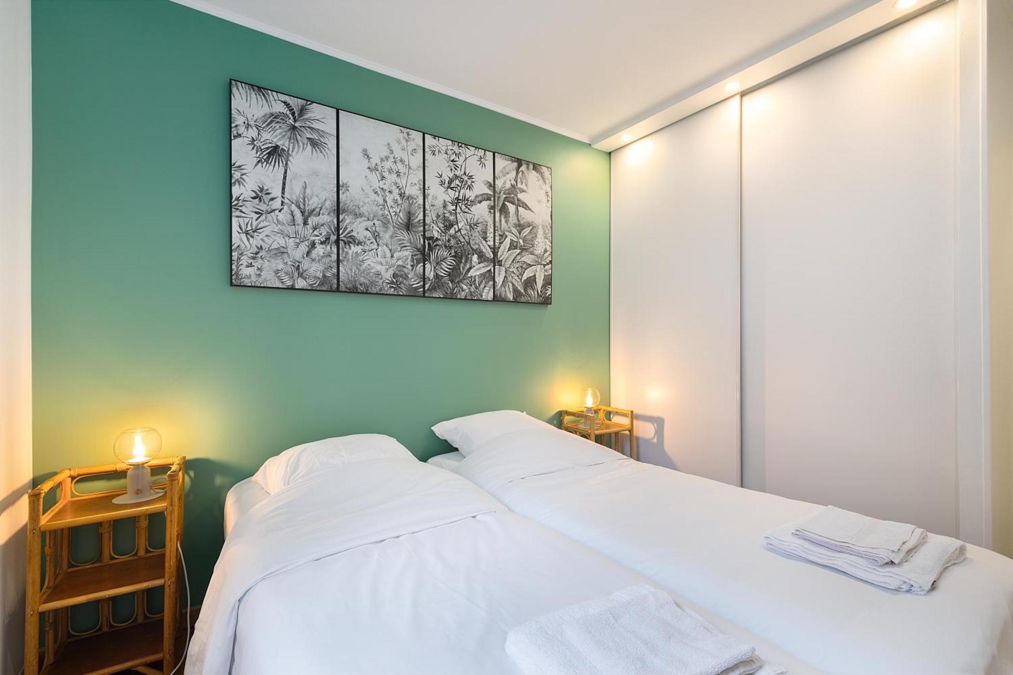Cosy'N Paris - Parking Secure - Metro 14 - Wifi - Terrace - Premium Bedding Apartment Gentilly Bagian luar foto
