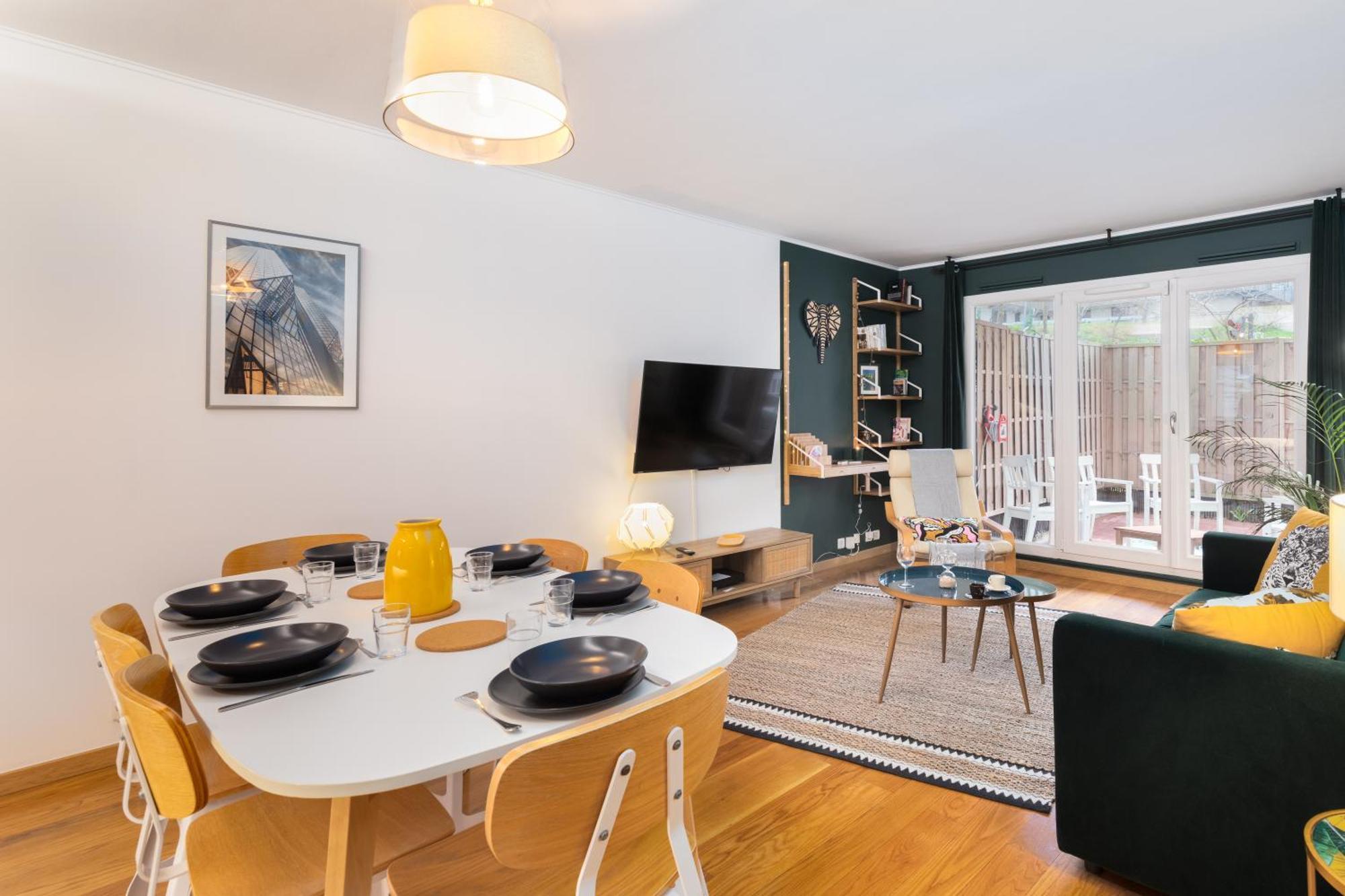 Cosy'N Paris - Parking Secure - Metro 14 - Wifi - Terrace - Premium Bedding Apartment Gentilly Bagian luar foto